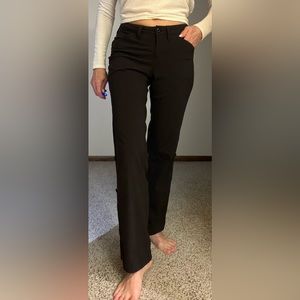 Eddie Bauer lightweight convertible to Capri pants black